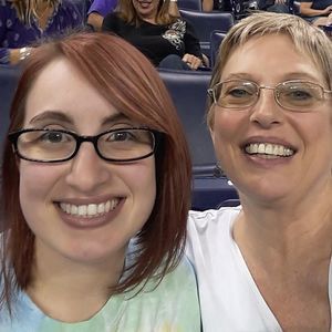 Meet your Posher, Beth